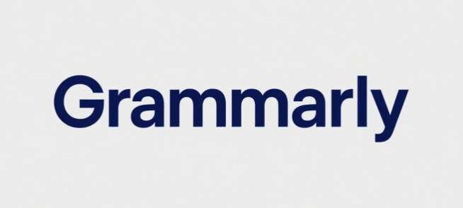 Grammarly AI论文工具
